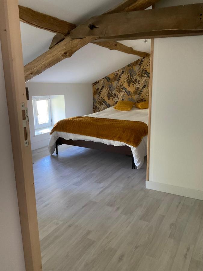 Ravissant Appartement Dans Cadre Verdoyant Marchampt Екстериор снимка
